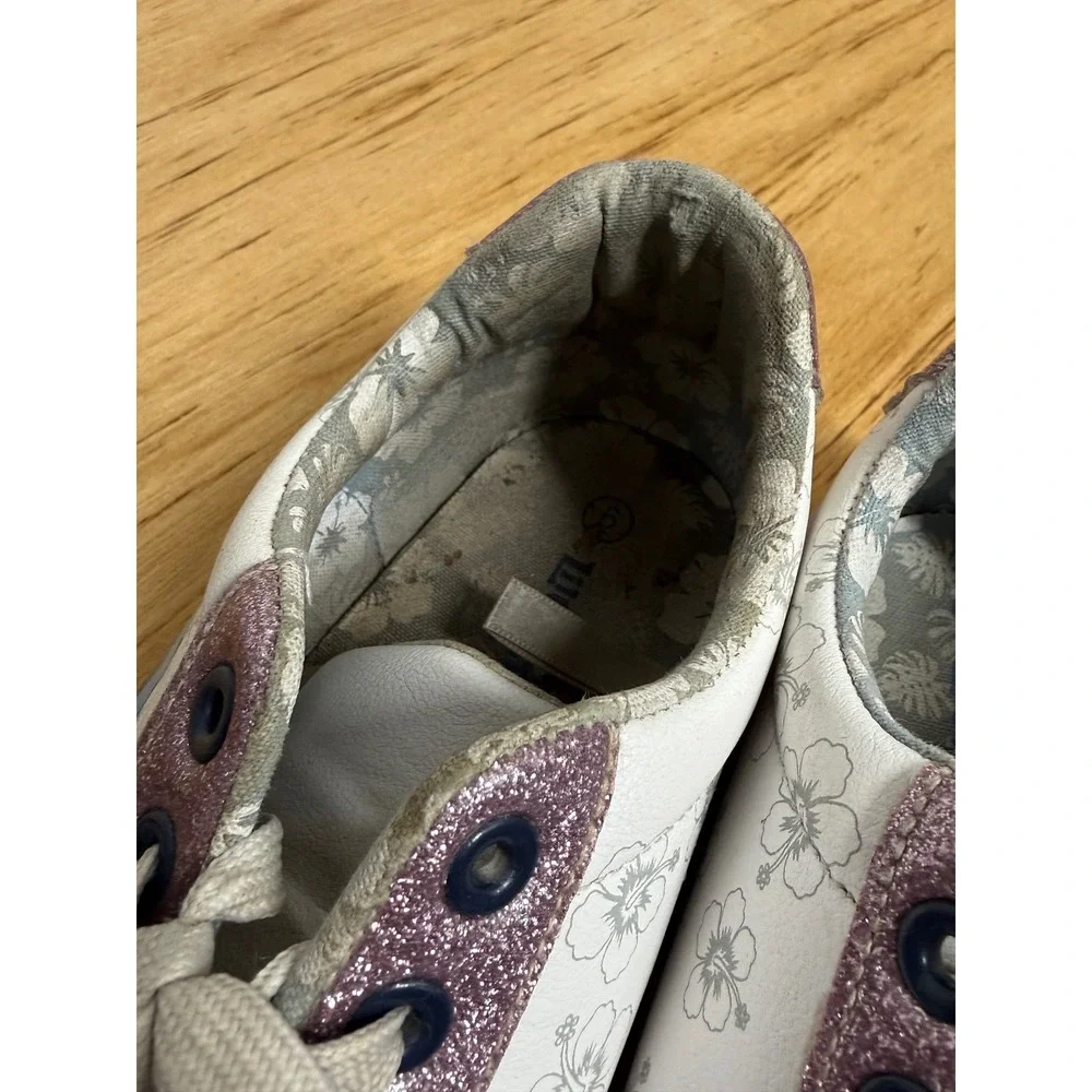 Disney Lilo & Stitch Ground Up Girls Sneakers White Purple‎ Glitter Ohana Size 6